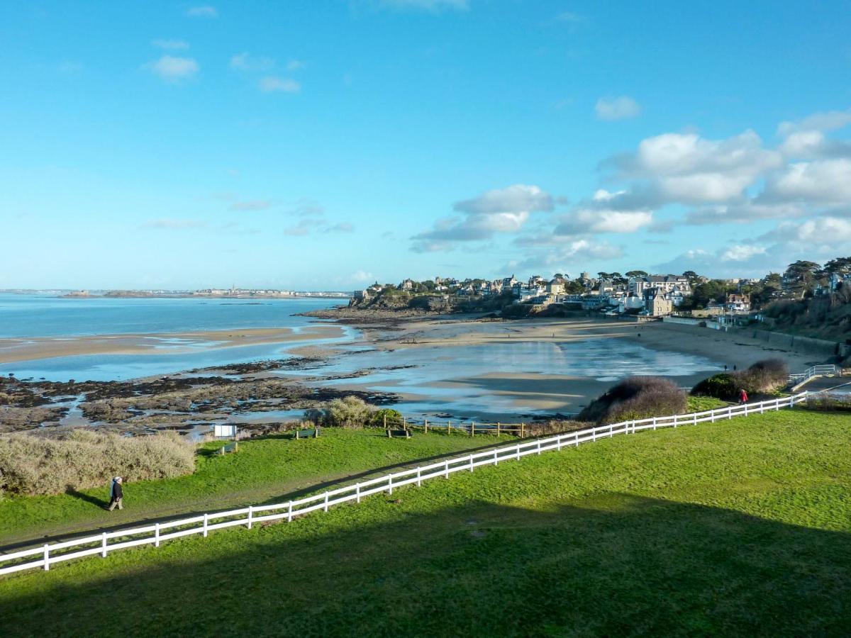 Studio Le Bellevue-2 By Interhome Dinard Exterior photo